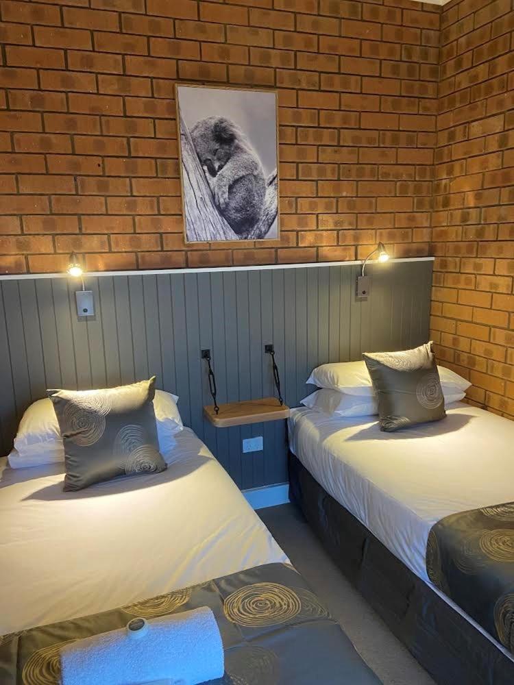 Ashleigh Court Motor Inn Mulwala Exterior photo